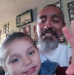 Meet your Posher, Lupe